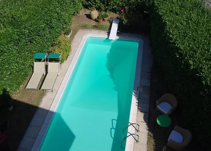 Fiore Bed and Breakfast *